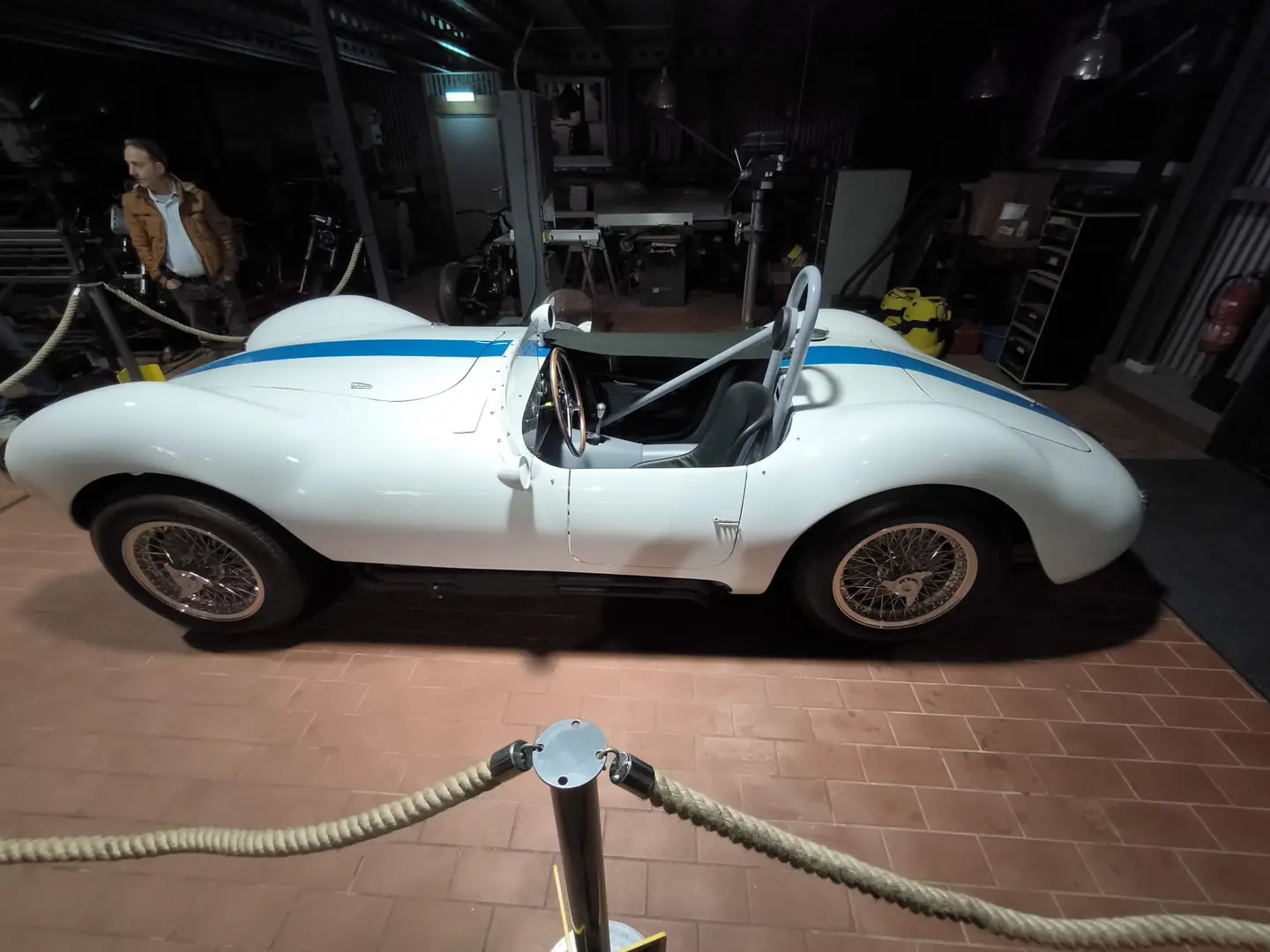 Specials Neuaufbau eines Maserati: Fertiges Ergebnis im Showroom